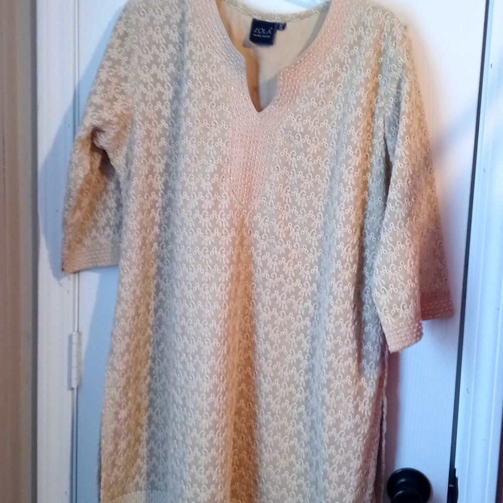 SOLD.  ZOLA EARTHLY FASHION Textured dress. Size 14w